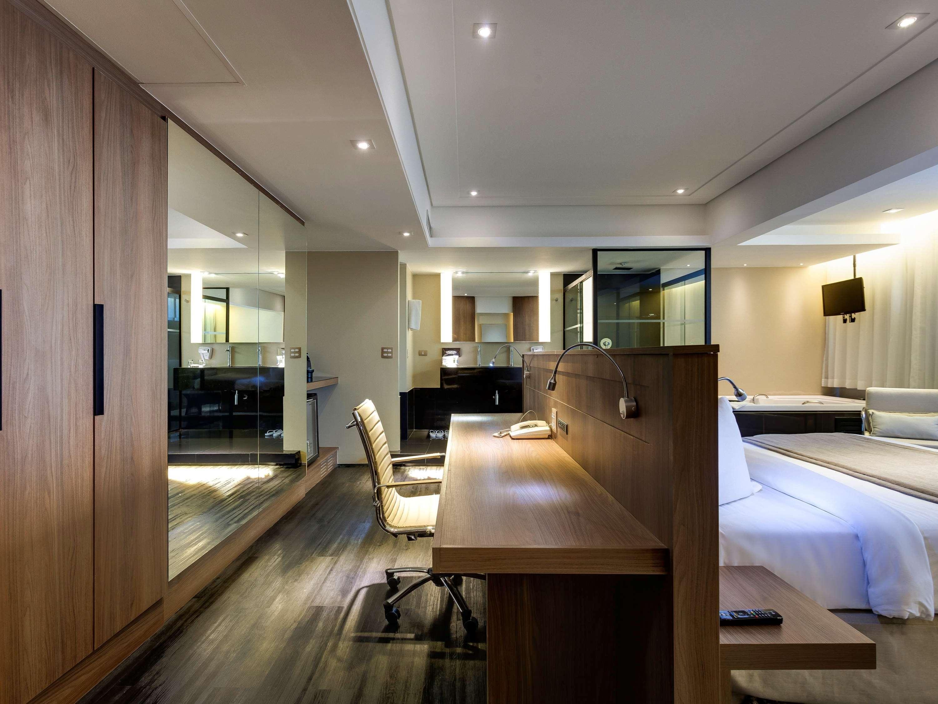Mercure Belo Horizonte Lourdes Exterior photo