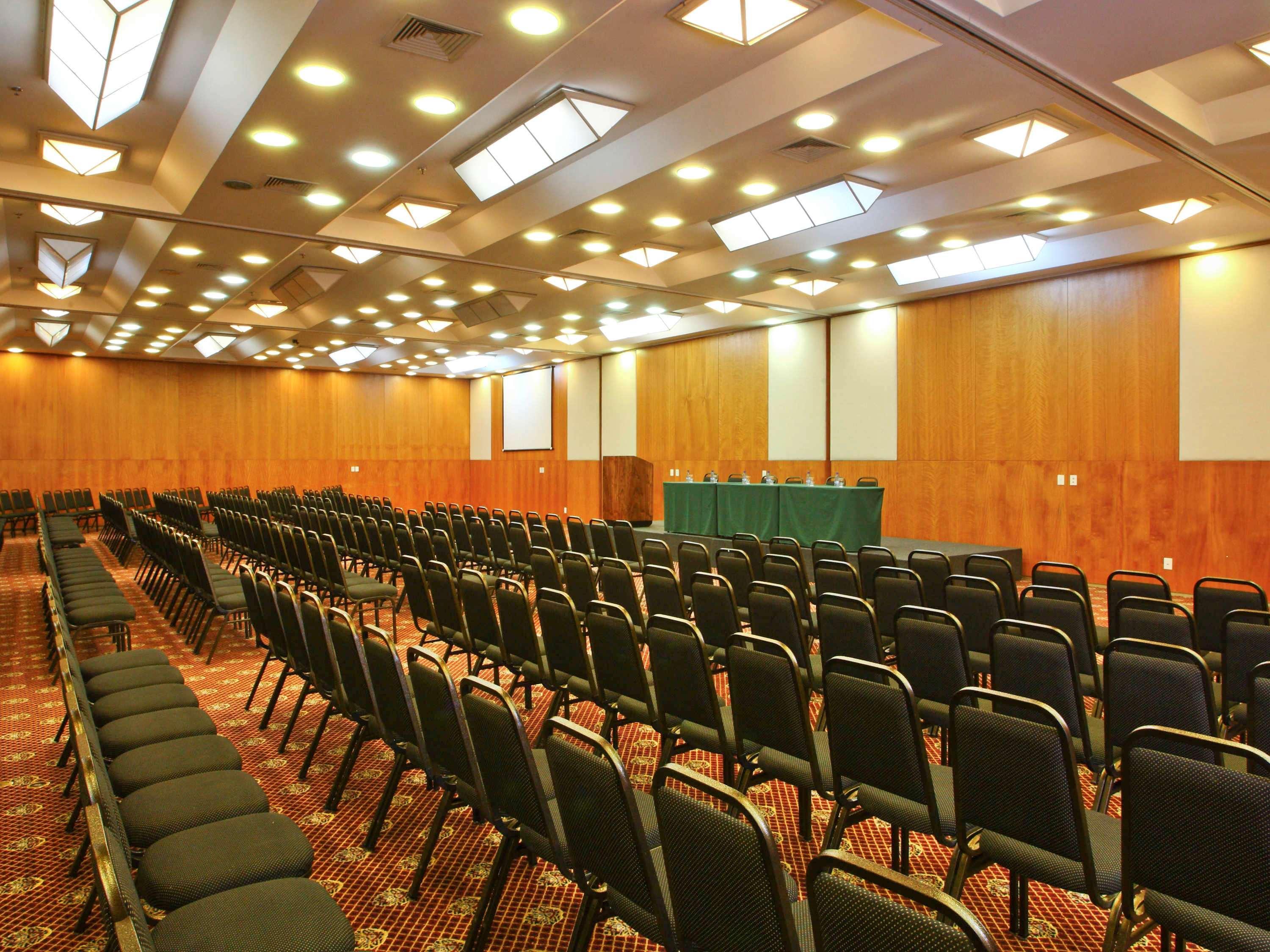 Mercure Belo Horizonte Lourdes Exterior photo
